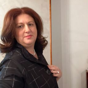 Giuseppina, Babysitter a Casandrino