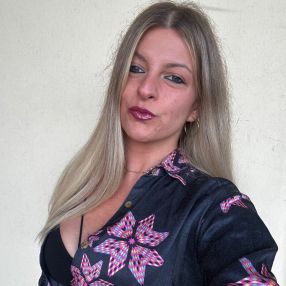 Veronica, Babysitter a Priverno