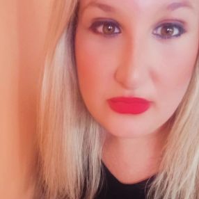Antonia, Babysitter a Vibo Valentia