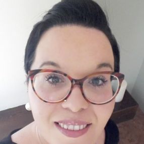 Stefania, Babysitter a Provincia di Chieti