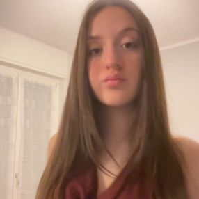 Migena, Babysitter a Lomagna