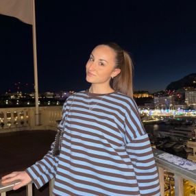 Cristina, Babysitter a Bordighera