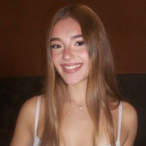 Elena Sofia, Babysitter a Vignanello
