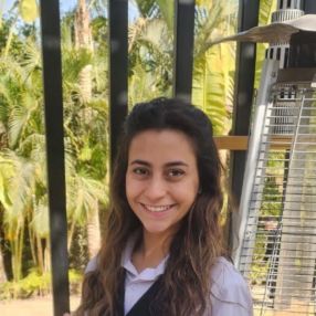Mirna, Babysitter a Città metropolitana di Roma Capitale