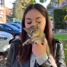 Greta, Babysitter a Dormelletto