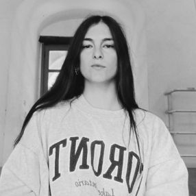 Sabrina, Babysitter in Catania