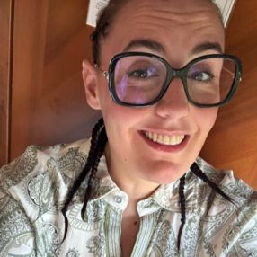Valentina, Babysitter a Provincia di Parma