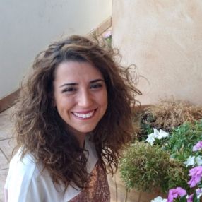 Francesca, Babysitter in Cavallino