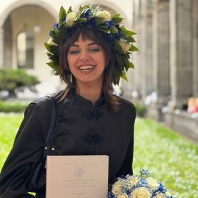Ilaria, Babysitter a Pomigliano D'arco