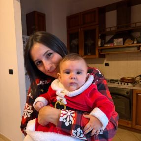 Irene, Babysitter in Salassa