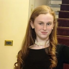 Vittoria Augusta, Babysitter a Cuorgnè