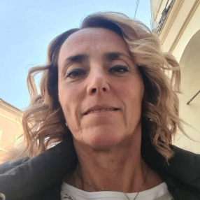 Mara, Babysitter a Massa Finalese
