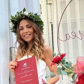 Antonella , Babysitter a Fara Gera D'adda