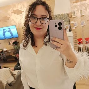 Corinne, Babysitter in Novi di Modena