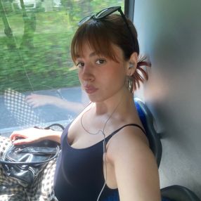 Veronica, Babysitter a Torreglia