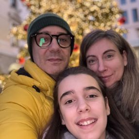 Devis, Family in Due Carrare