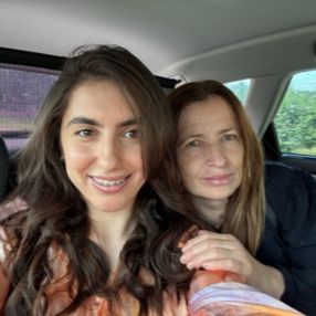 Sara, Babysitter in Leno