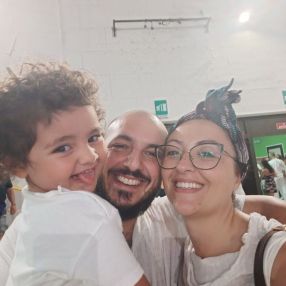 Serenascarpelli, Famiglia a Pomezia