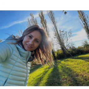 Gloria, Family in Fermo