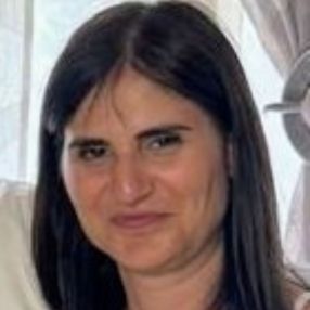 Antonella, Babysitter a Follonica