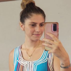 Costanza, Babysitter a Pontremoli