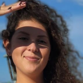 Martina, Babysitter a Parabita