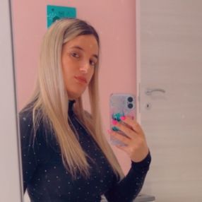 Valentina, Babysitter in Biella