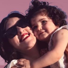 Elisabetta, Famiglia a Mascalucia