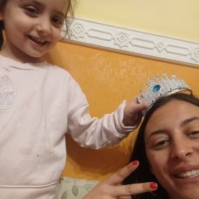 Edvige, Babysitter a Napoli