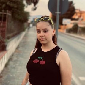 Iulia, Babysitter a Sparanise