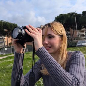 Giulia, Babysitter in Fonte Nuova