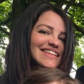 Giulia, Babysitter a Valeggio Sul Mincio