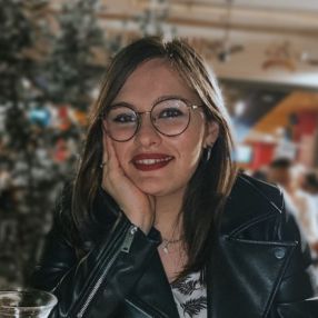 Emanuela, Babysitter in Andria
