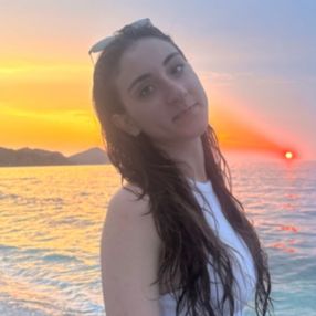 Ilaria, Babysitter a Portoferraio