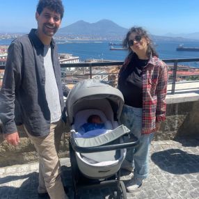 Luca, Famiglia a Napoli