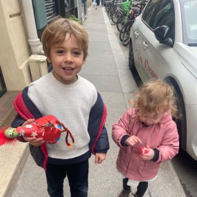 Rose, Famiglia a Genova