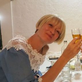 Rossella, Famiglia a Mira