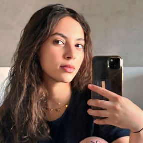 Hajar, Babysitter a Fossò