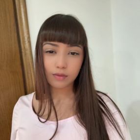 Lavina, Babysitter a Madignano