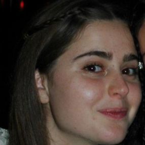 Chiara, Babysitter a Puginate