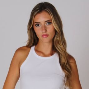 Alice, Babysitter a Viano