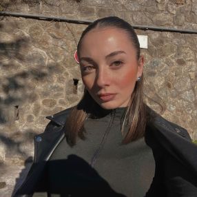 Giada, Babysitter a Taverna