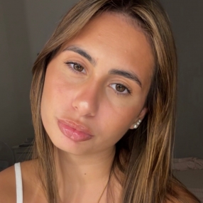 Maddalena, Babysitter a Cento