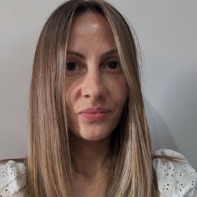 Marica, Babysitter a Alife