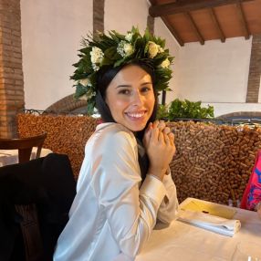 Silvia, Babysitter a Novi di Modena