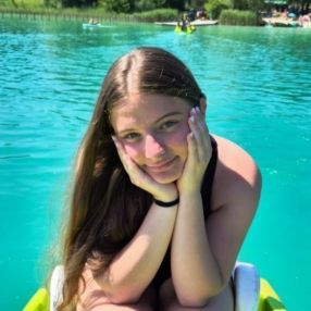 Lucrezia, Babysitter a Vermezzo con Zelo