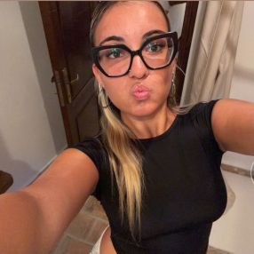 Justine, Babysitter in Morrovalle