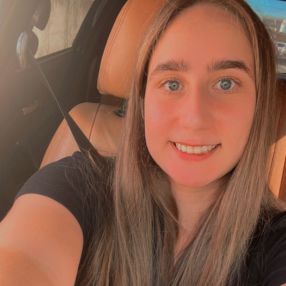 Paola, Babysitter a Villafranca Tirrena