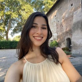 Francesca Romana, Babysitter a Roma