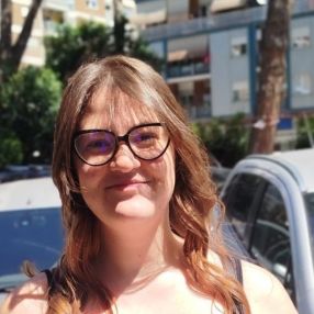 Veronica, Babysitter a Monterotondo